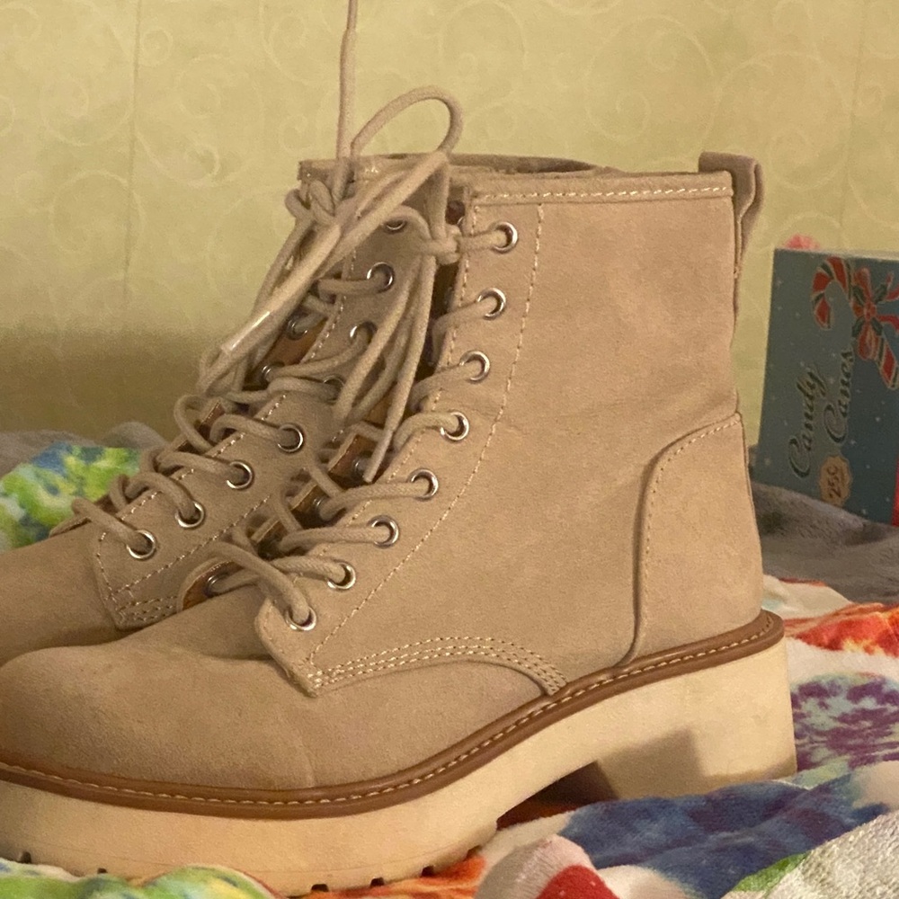 Madden Girl Beige Lace-Up Combat Boots